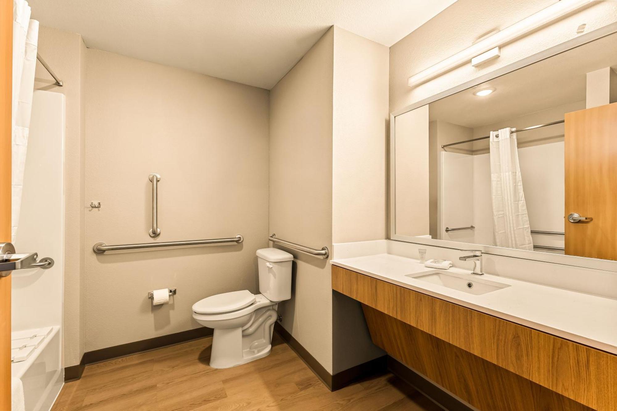 Livaway Suites Salt Lake City- West Jordan Exterior photo